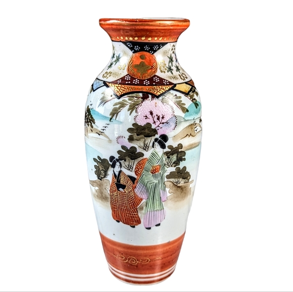 Antique Japanese Kutani Porcelain Vase Chinoiserie